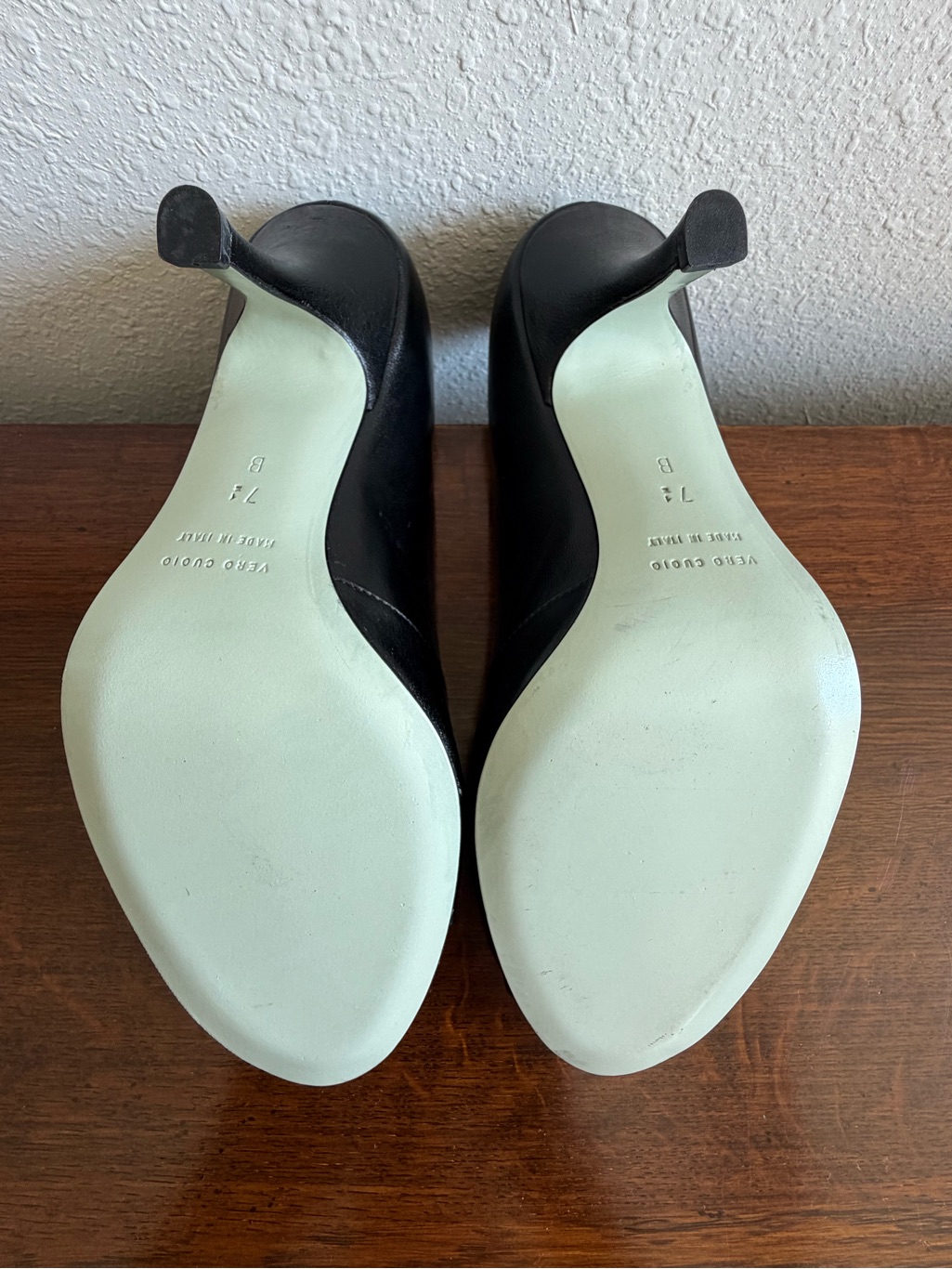 Something Bleu Peep Toe High Heel Pumps Black Leather Women’s Size 7.5 B — image 6 of 8